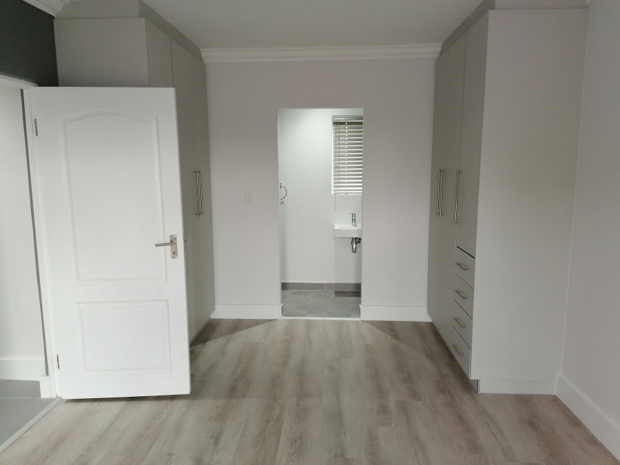 To Let 3 Bedroom Property for Rent in Langeberg Heights Western Cape